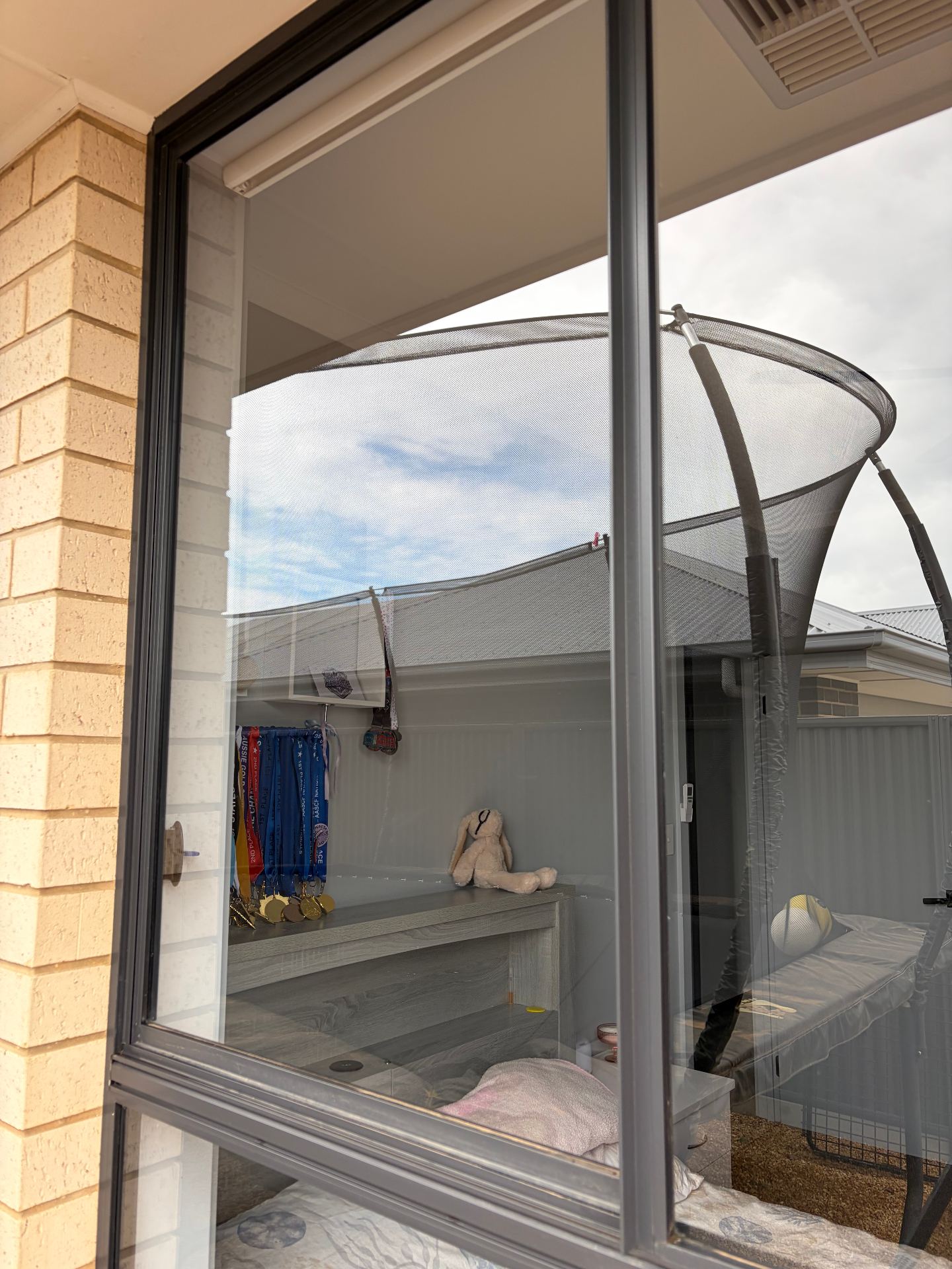 Sliding window & fly screen — after cleaning